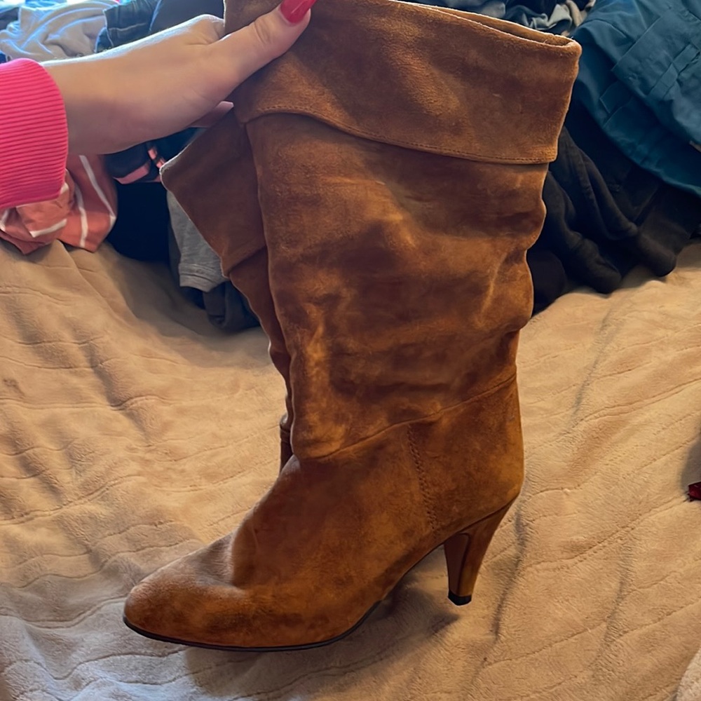 Brown heel boots